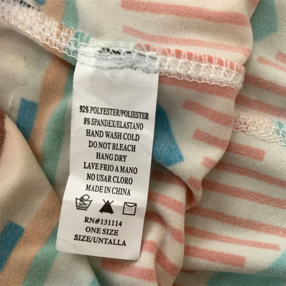 GEOMETRIC ART DECO PATTERN Printed Leggings - Picture 7 of 7